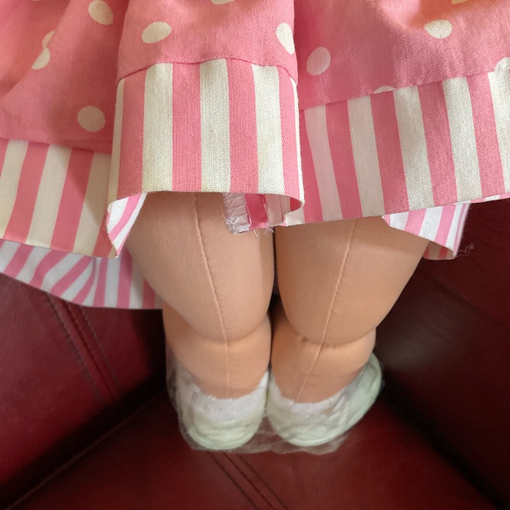 2004 Cabbage Patch Kids Doll, Krista Lisa, Born May 29th, Xavier Roberts - Picture 8 of 13